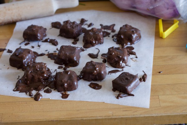 Bonbons au chocolat et praliné