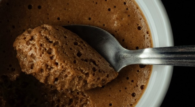 Mousse au chocolat au lait et praliné